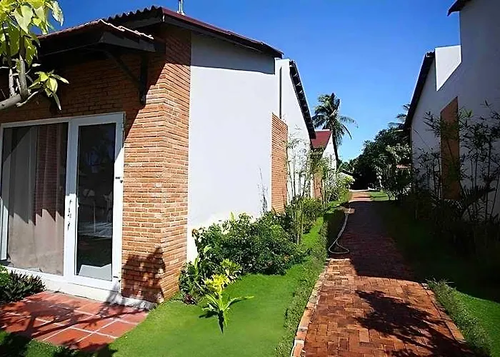 Hotel Tuong Vy Boutique Mui Ne 2*